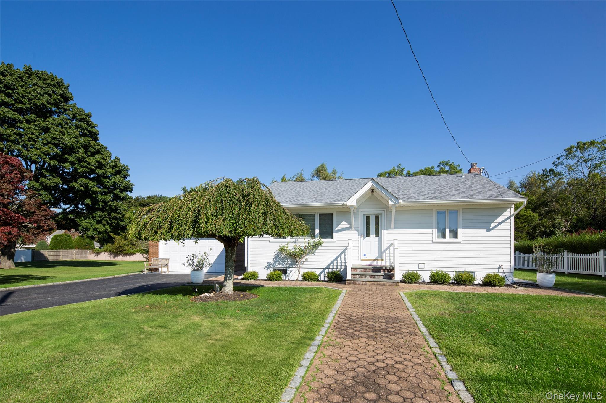 275 Maier Property Photo 2