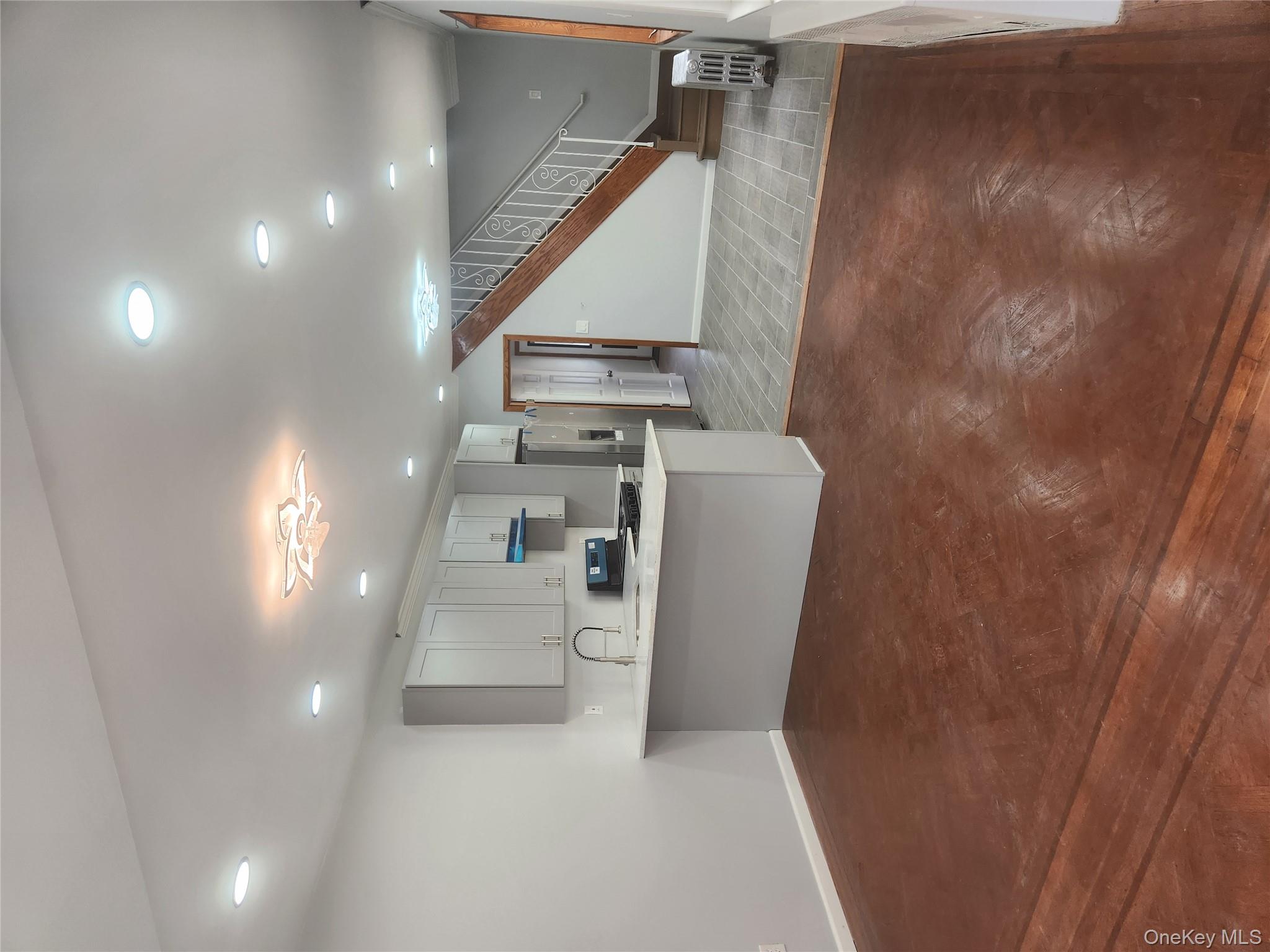 105-21 84 Street Property Photo 2