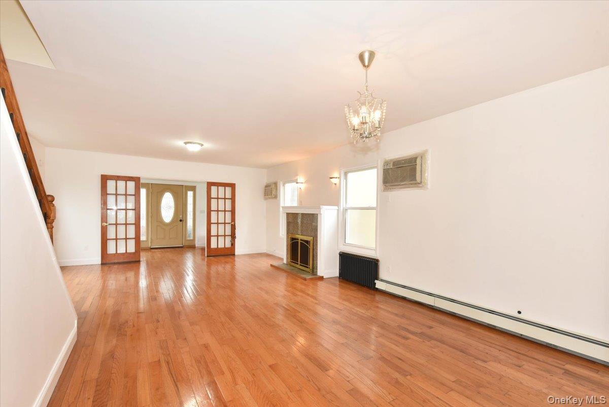 8135 166th Street Property Photo 6