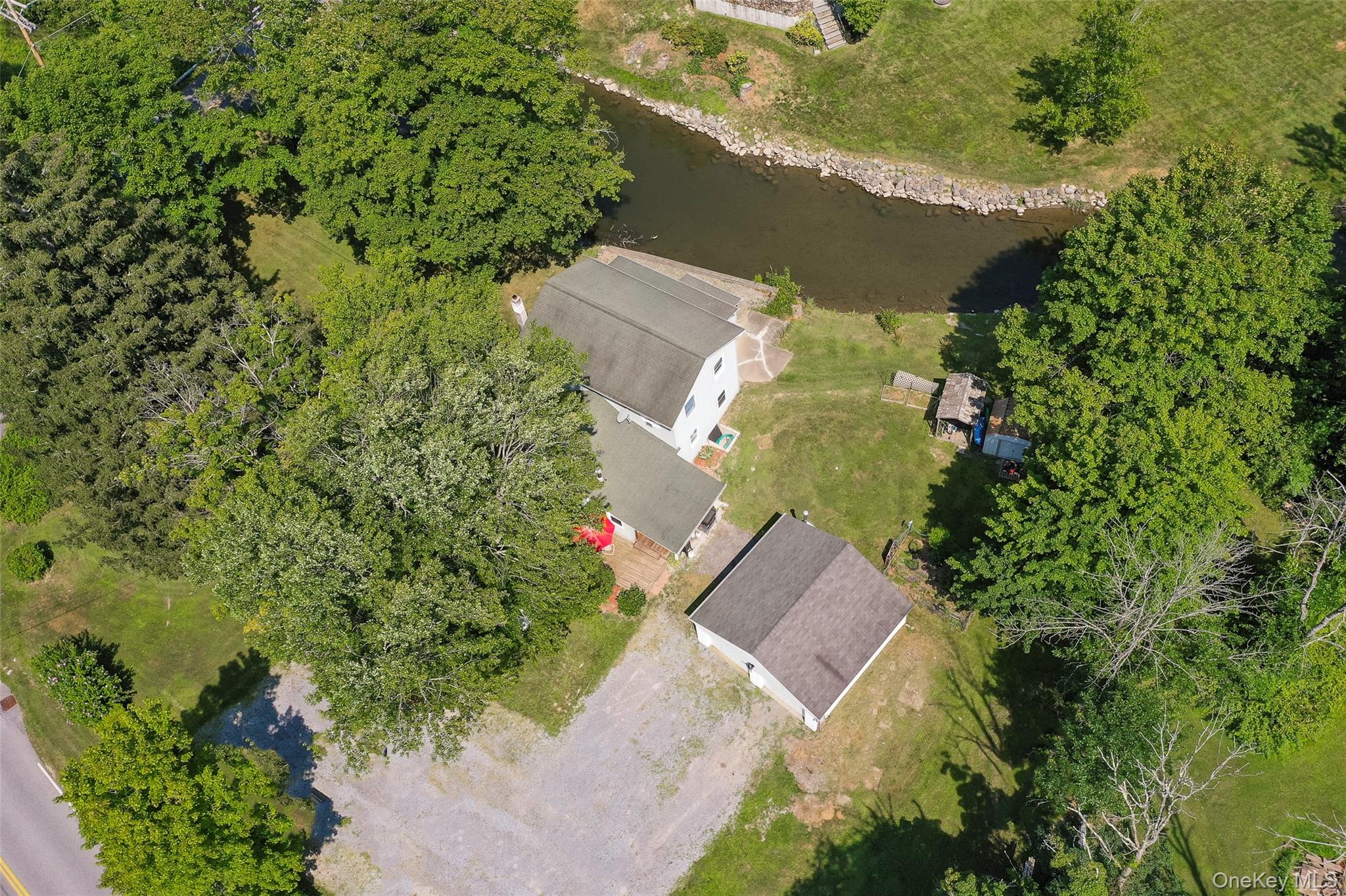 106 Skidmore Road Property Photo 31