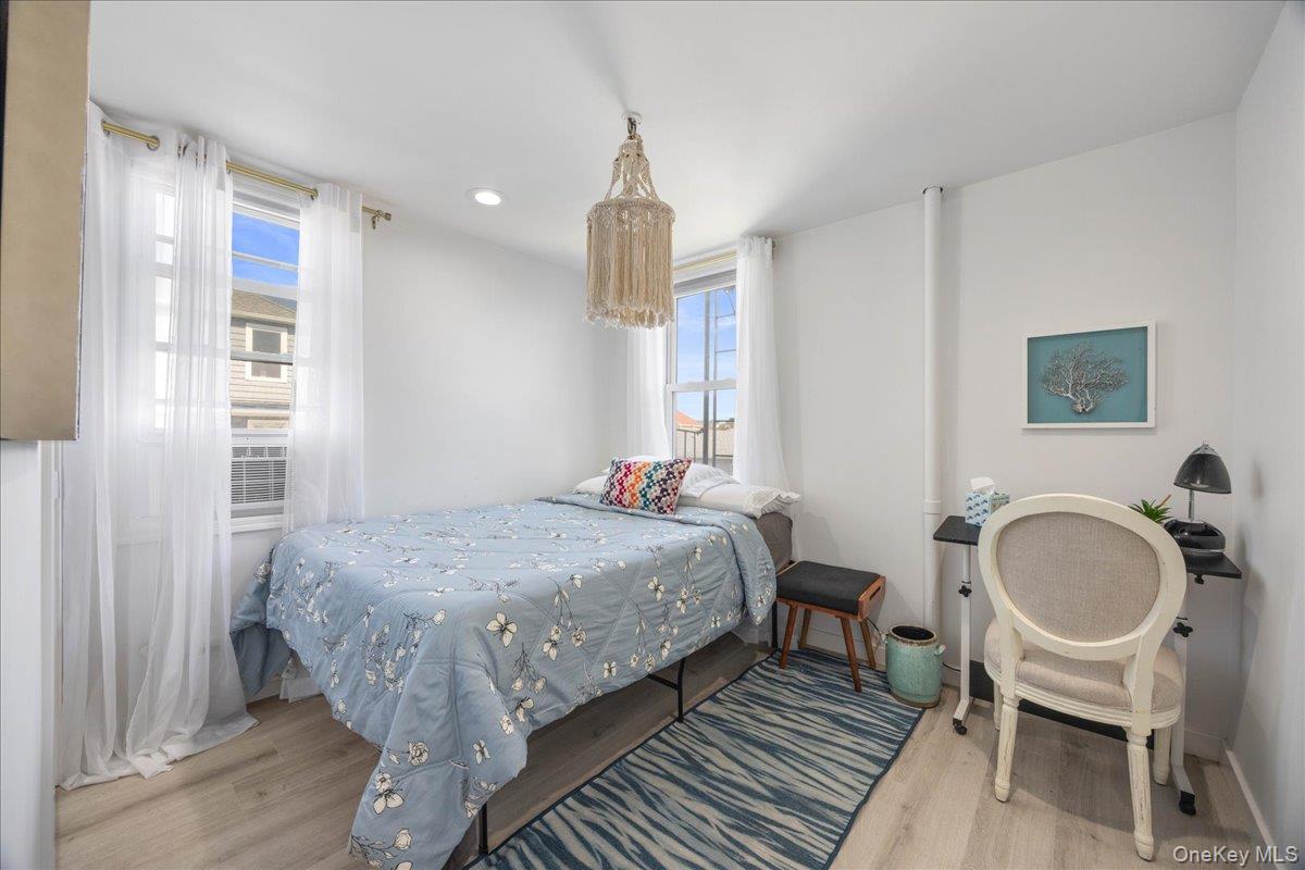 188 Beach 123rd Street Property Photo 15