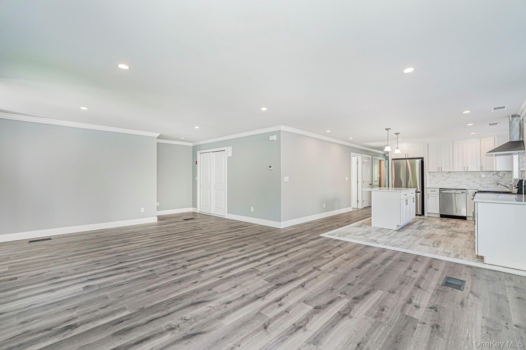 72 Goodall Street Property Photo 6