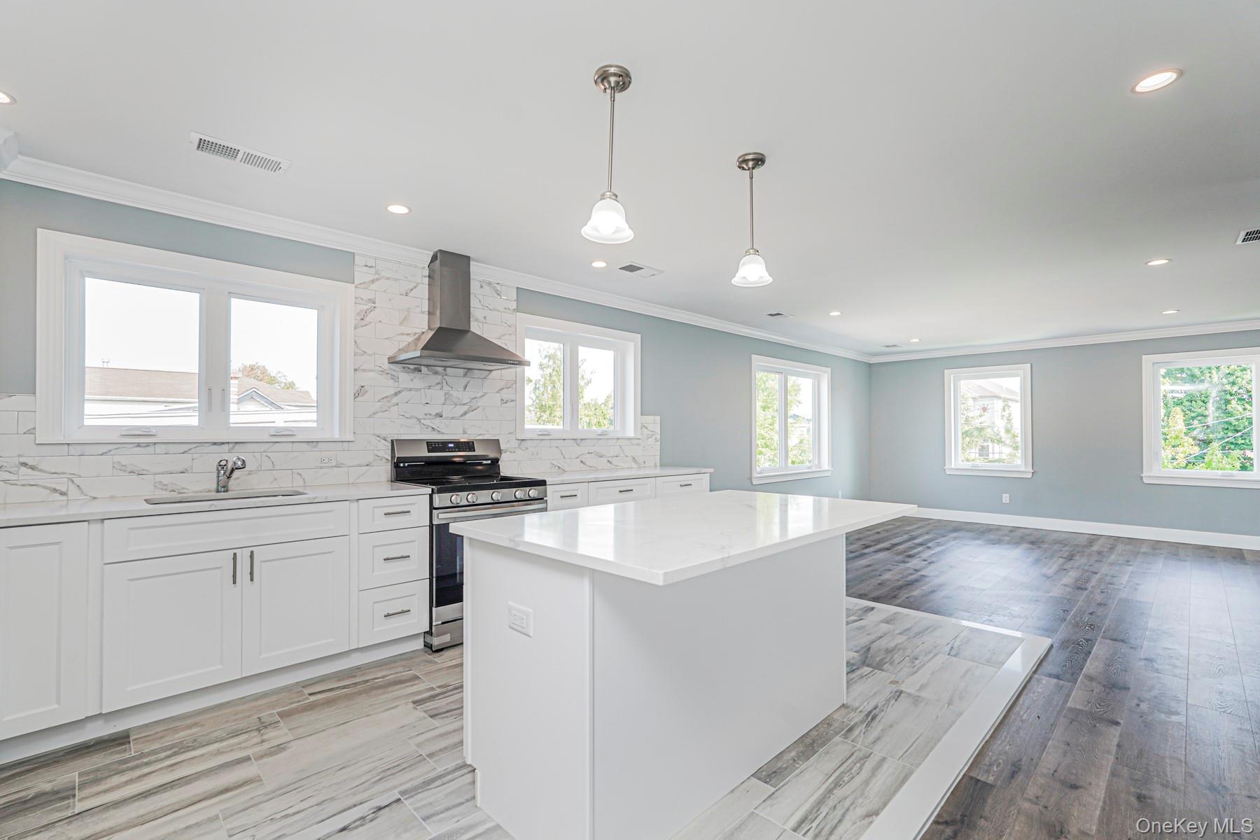 72 Goodall Street Property Photo 12