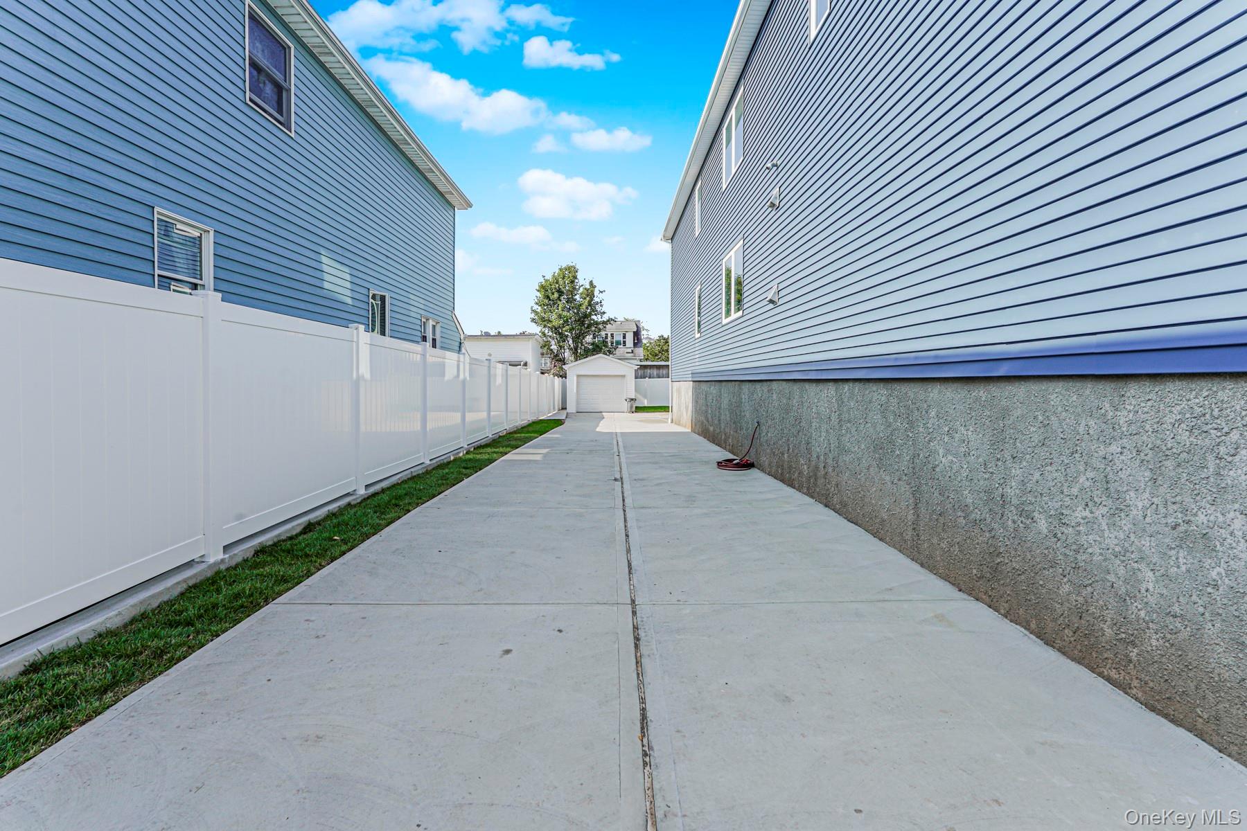 72 Goodall Street Property Photo 34