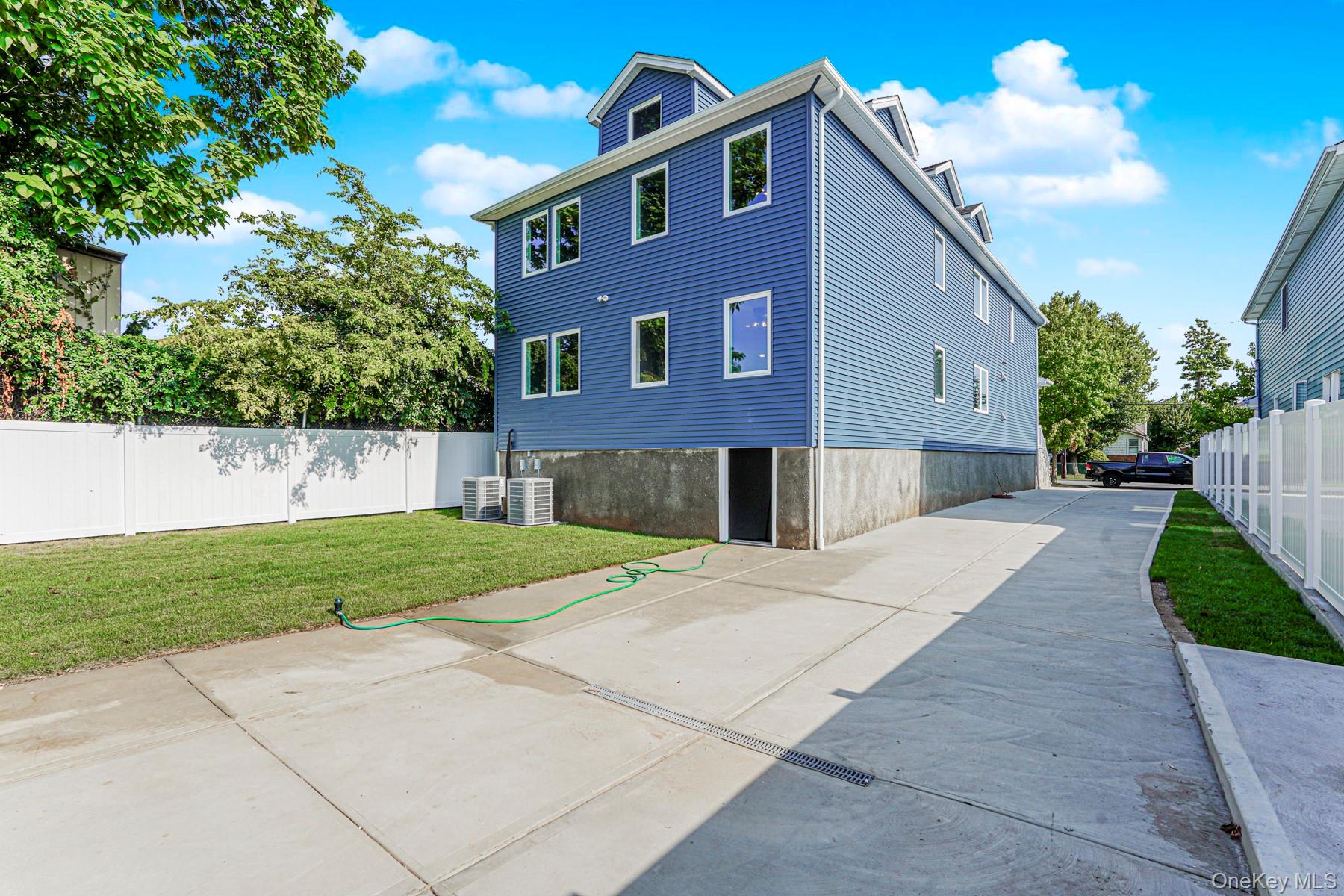 72 Goodall Street Property Photo 35