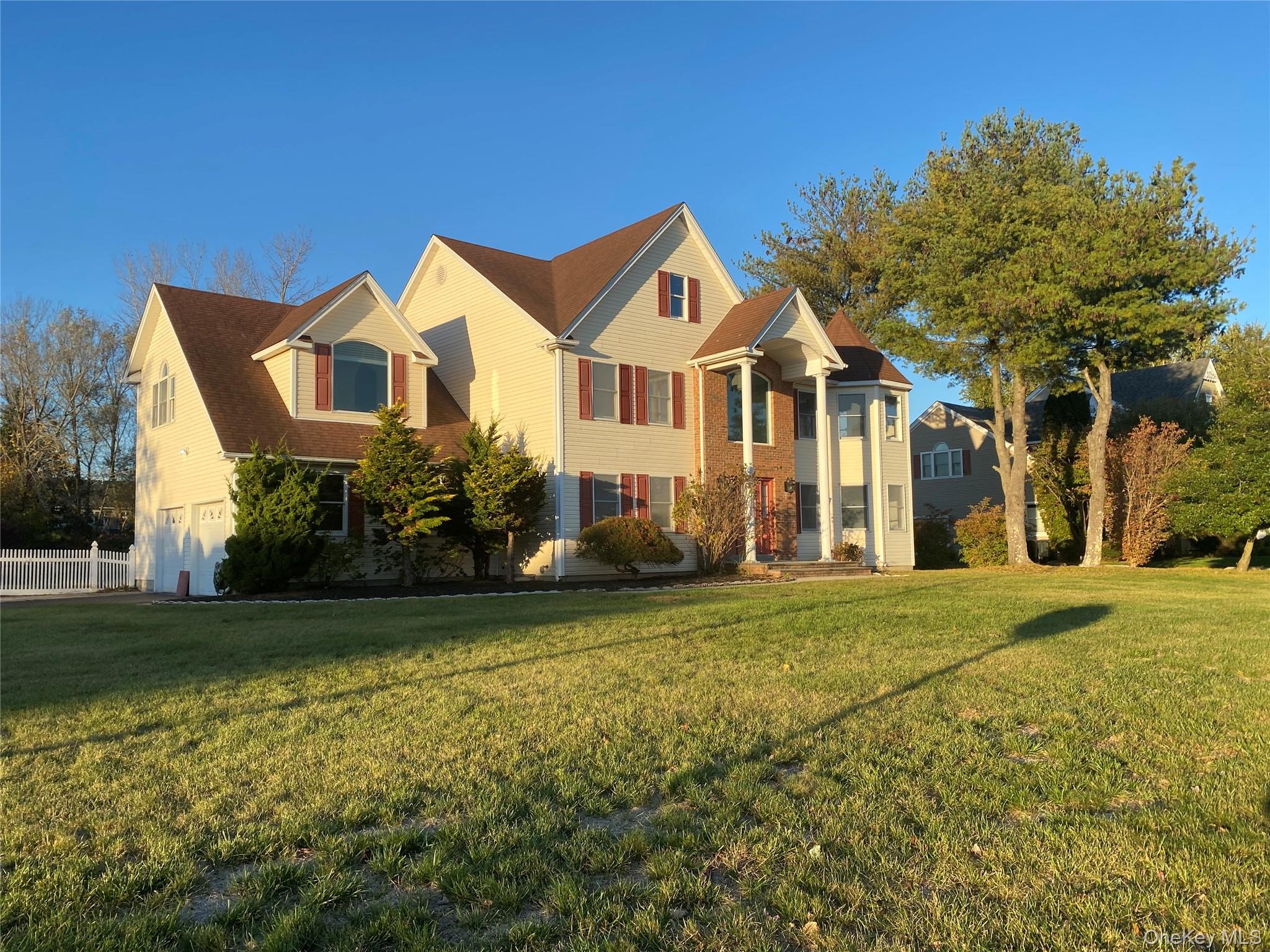 1 Pal Court Property Photo 2