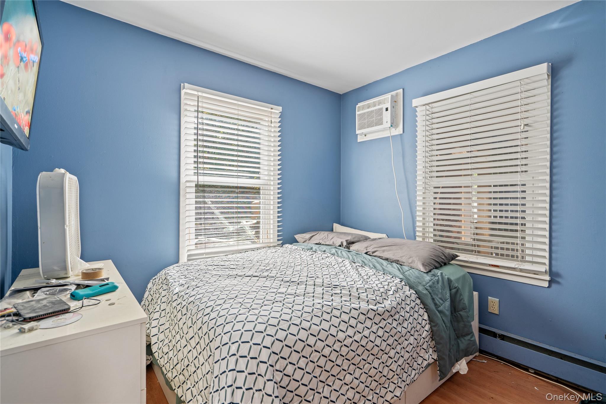 660 Rosevale Avenue Property Photo 4