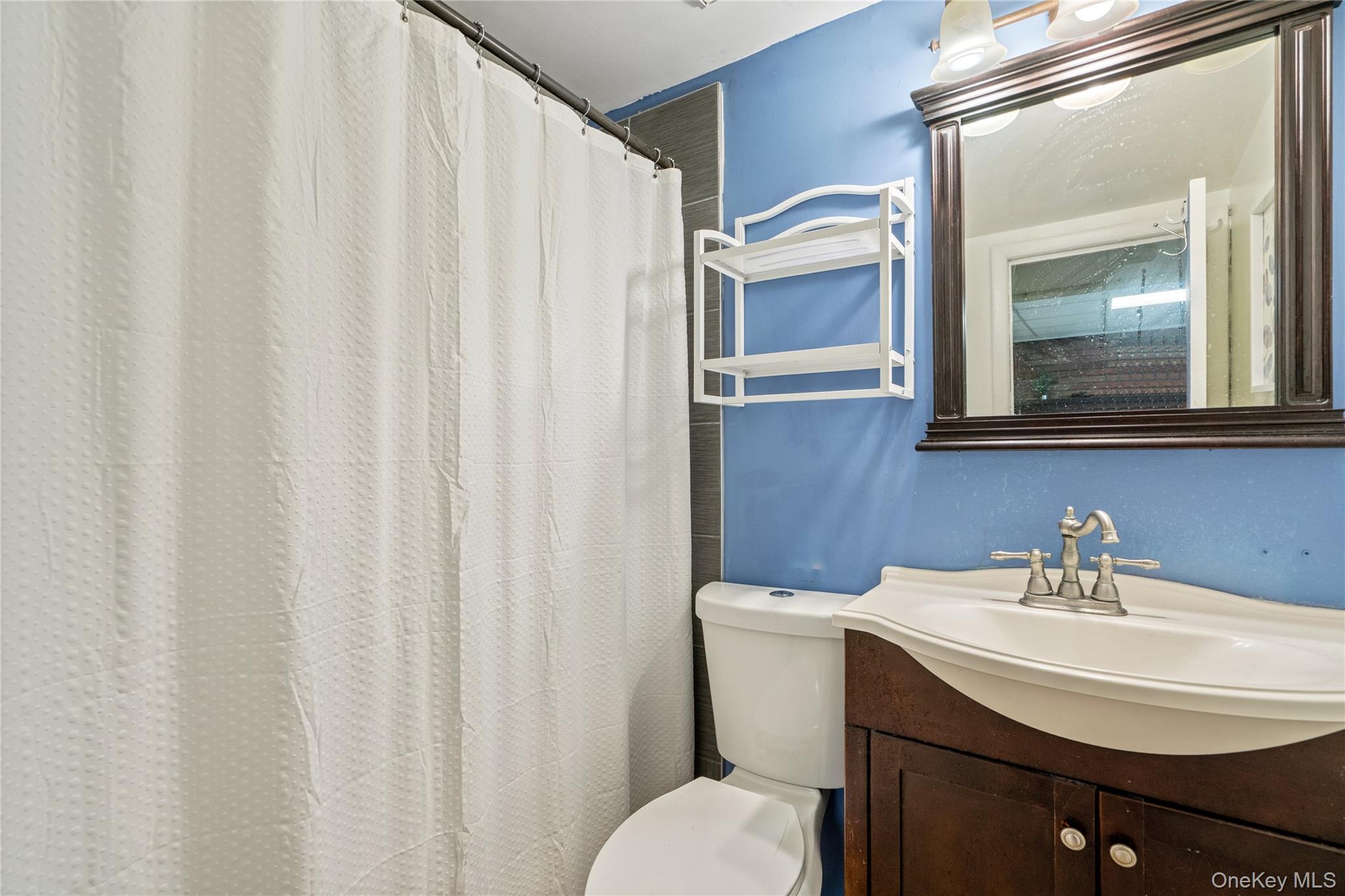 660 Rosevale Avenue Property Photo 10