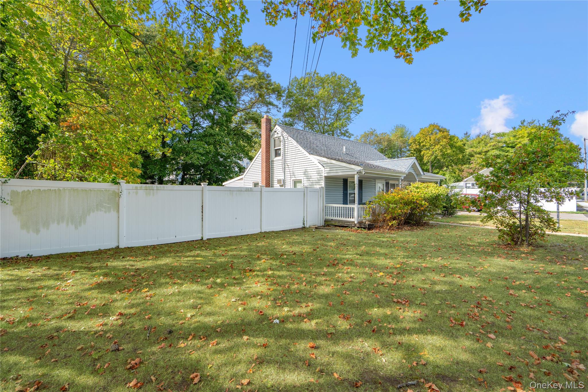 660 Rosevale Avenue Property Photo 15