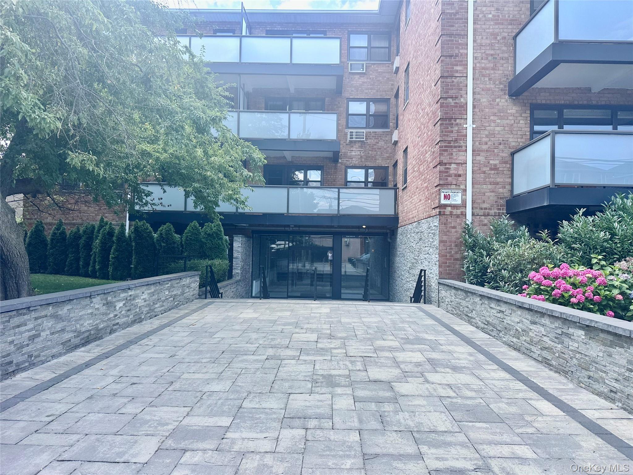 315 Atlantic Avenue 1a Property Photo 1