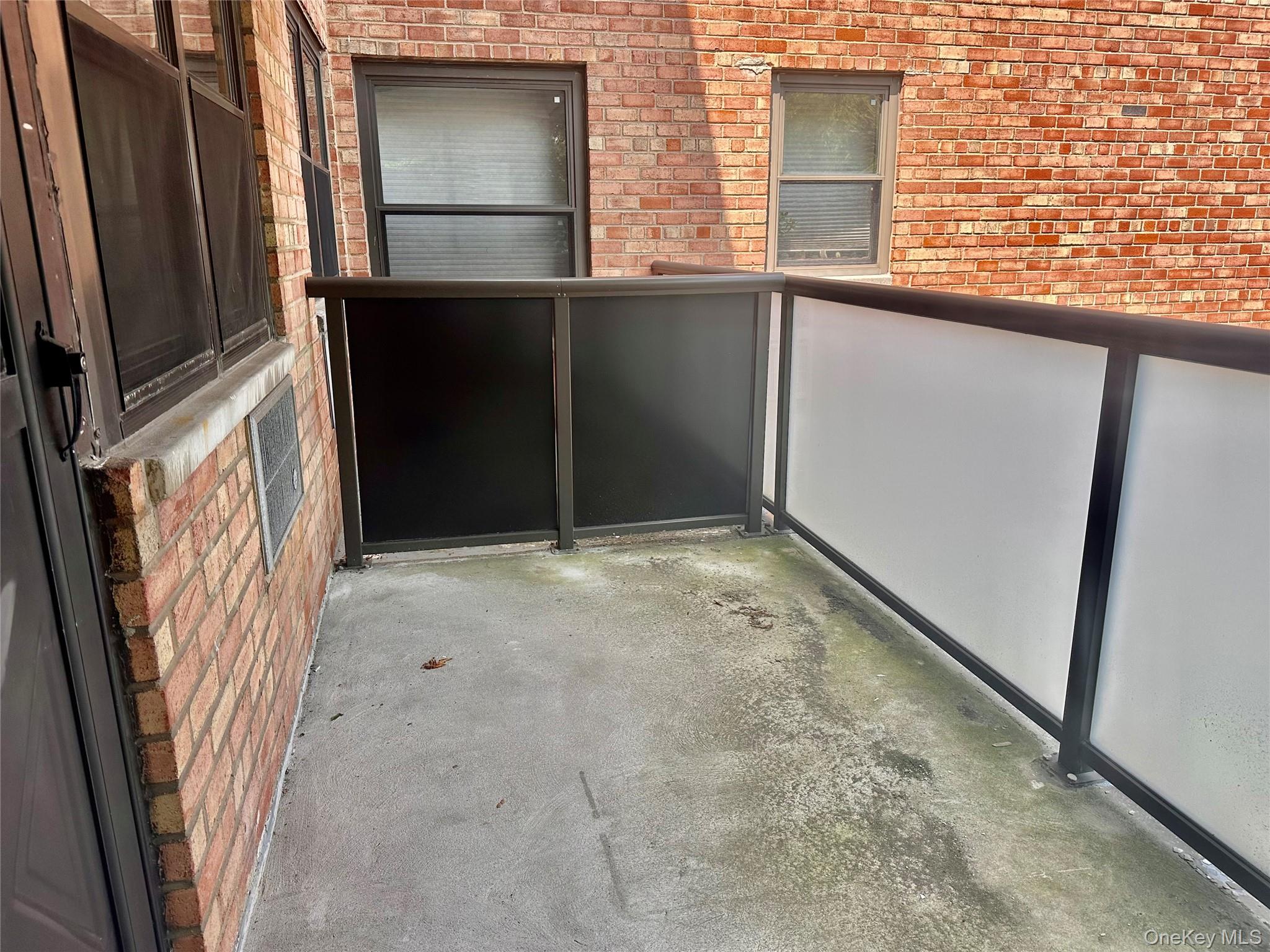 315 Atlantic Avenue 1a Property Photo 2