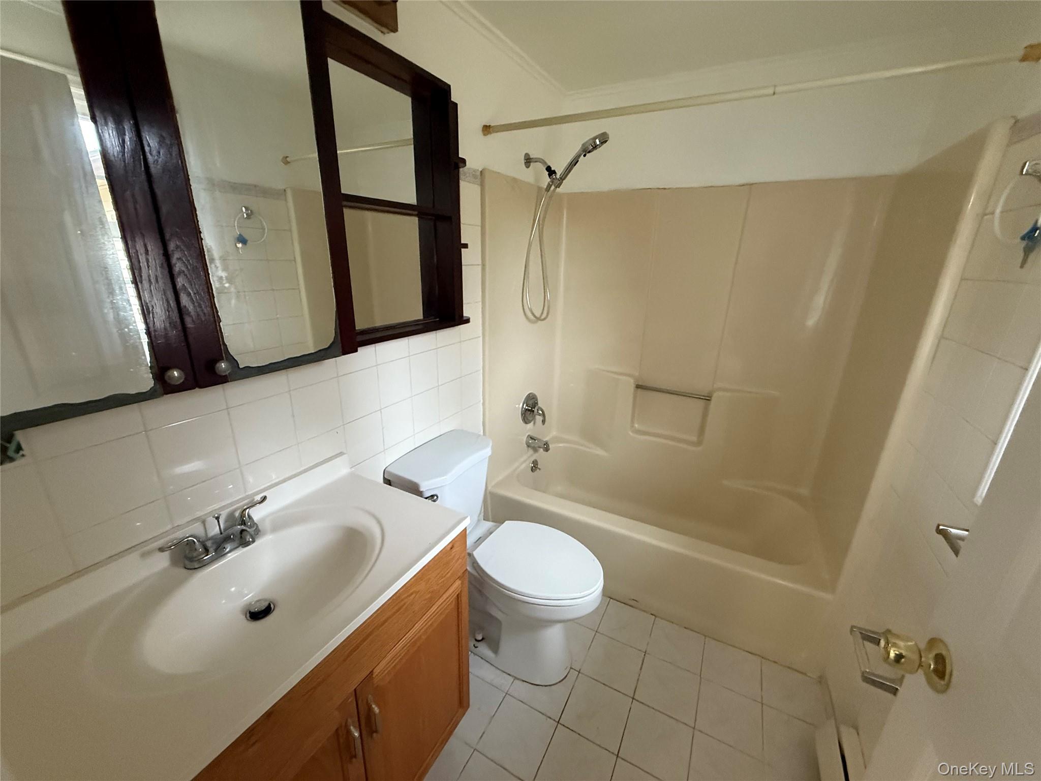 56 Club Lane Property Photo 13