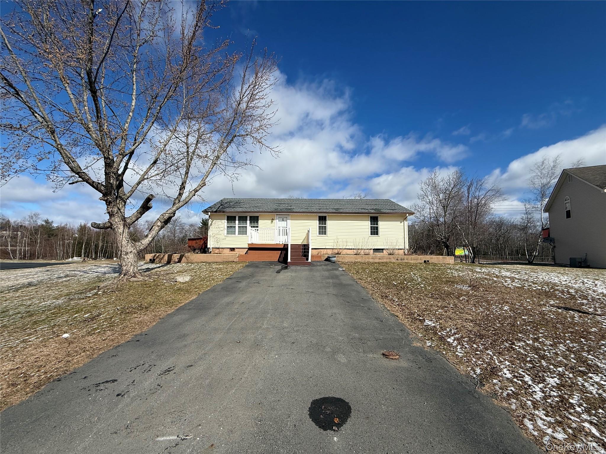 56 Club Lane Property Photo 19