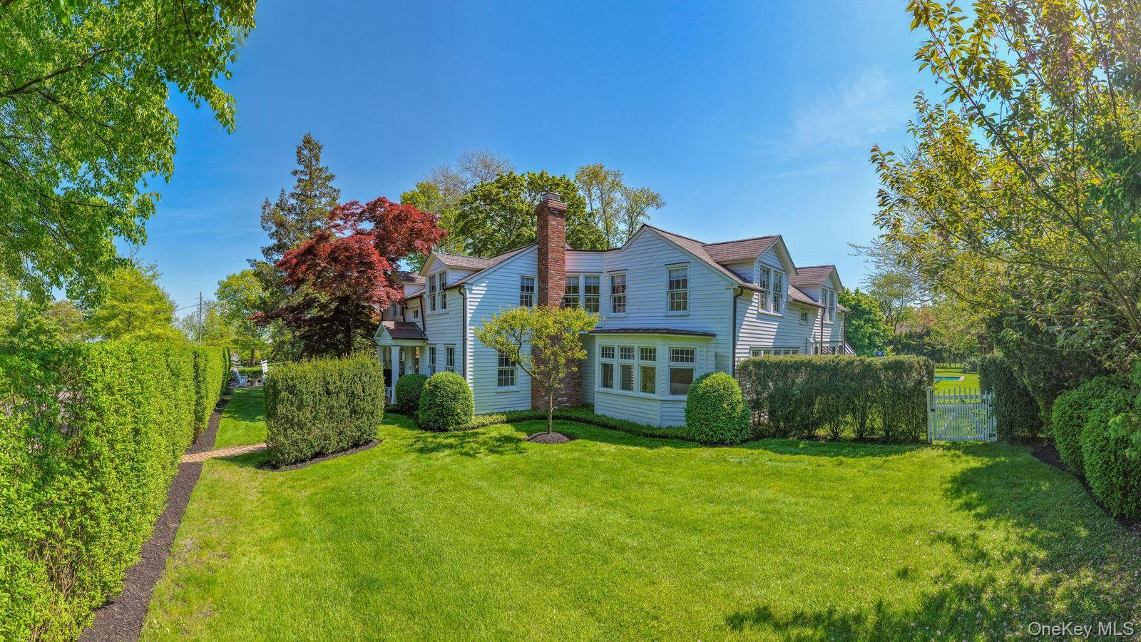 46 Bellport Lane Property Photo 1