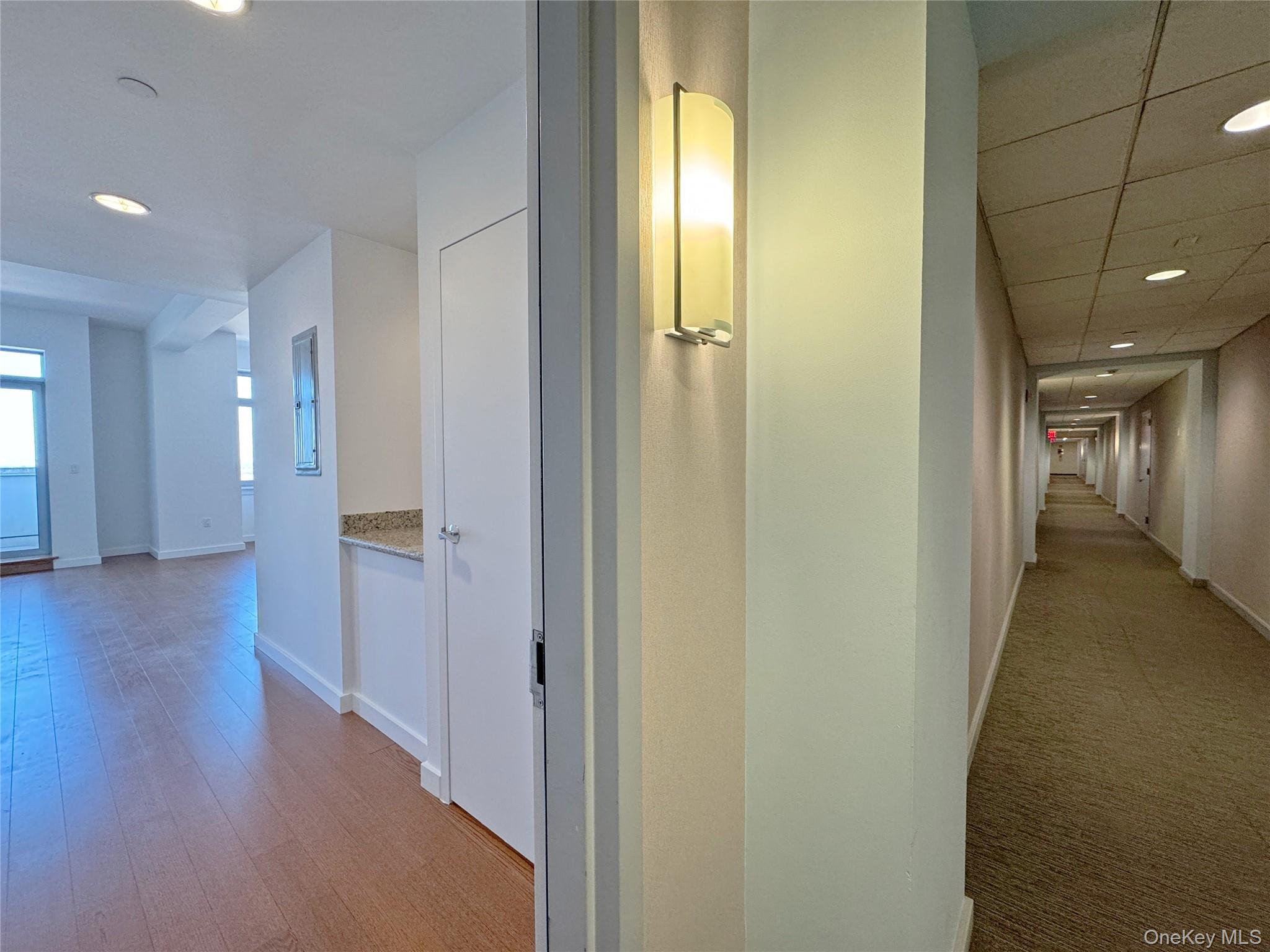 4028 College Point Boulevard Ph102 Property Photo 6