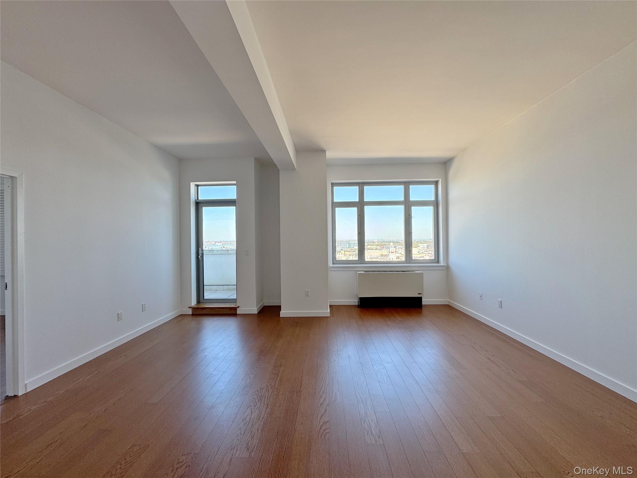 4028 College Point Boulevard Ph102 Property Photo 9