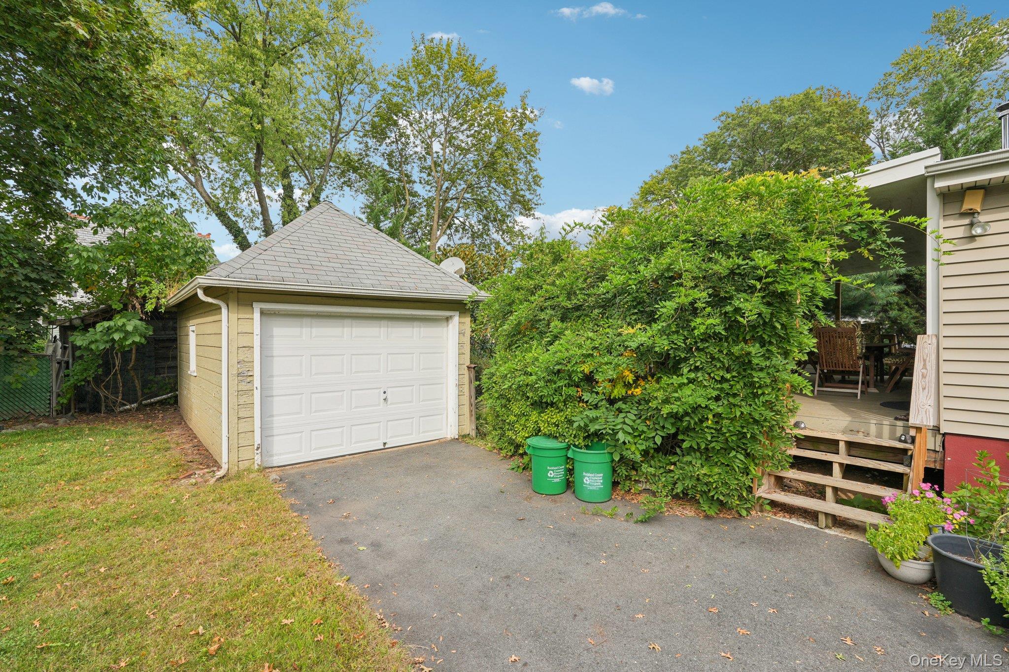 74 E Maple Avenue Property Photo 42