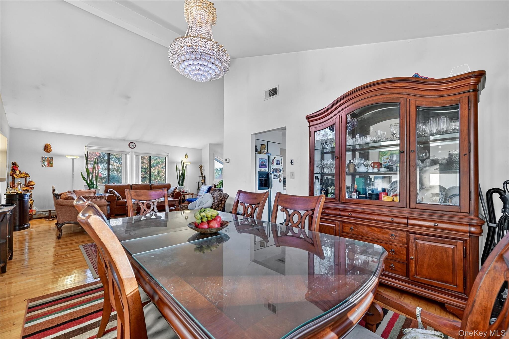 5 Schettig Court Property Photo 8