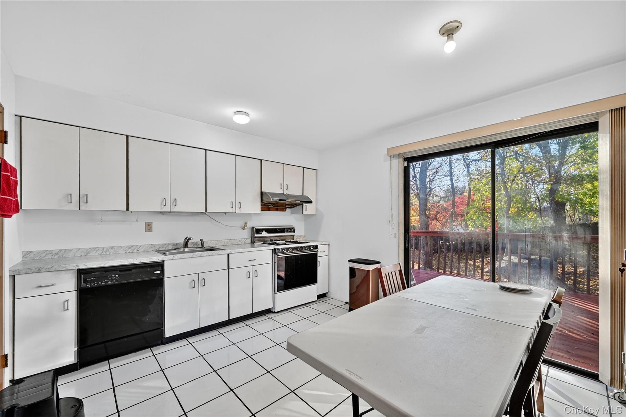5 Schettig Court Property Photo 9