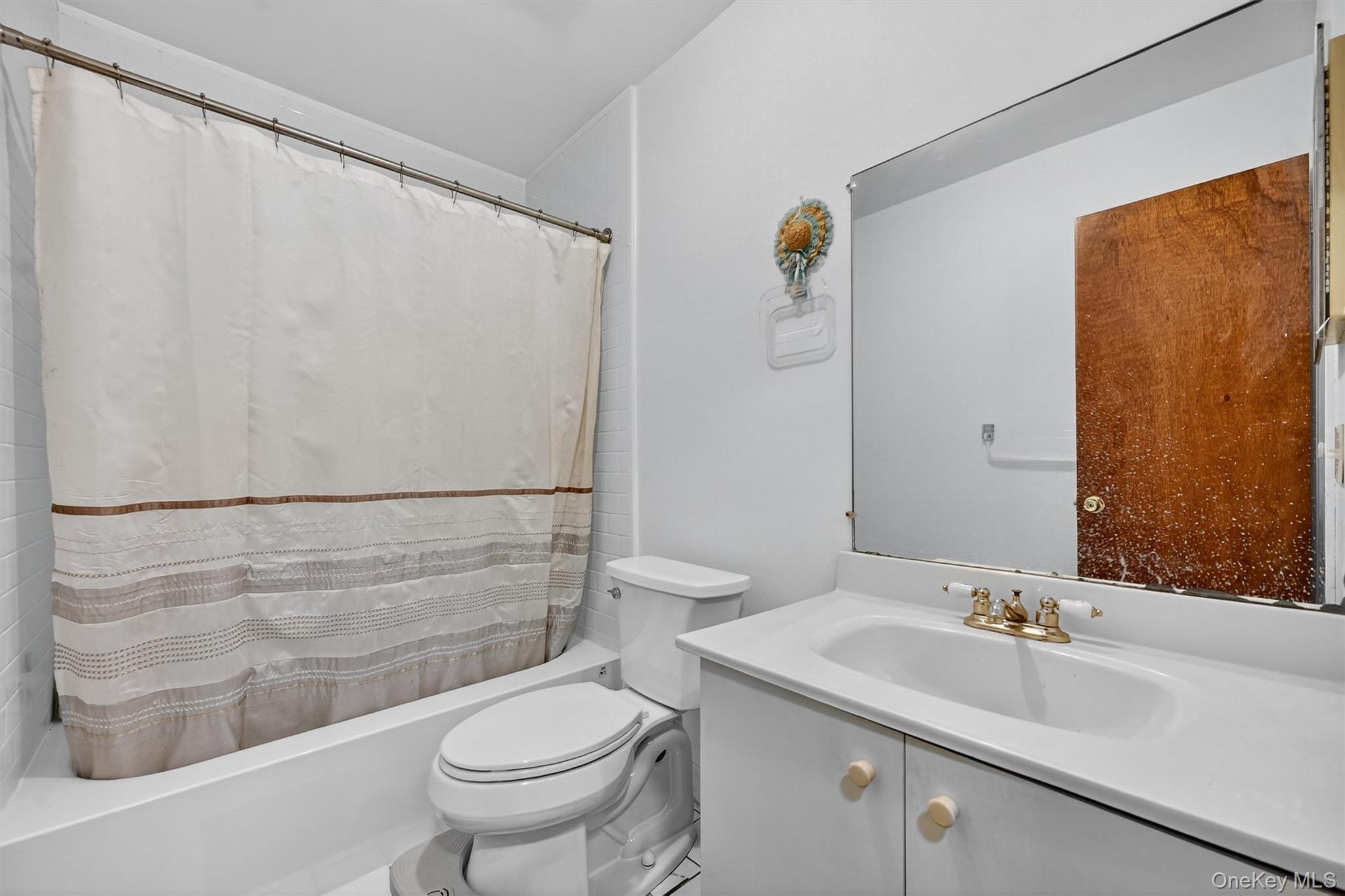 5 Schettig Court Property Photo 11