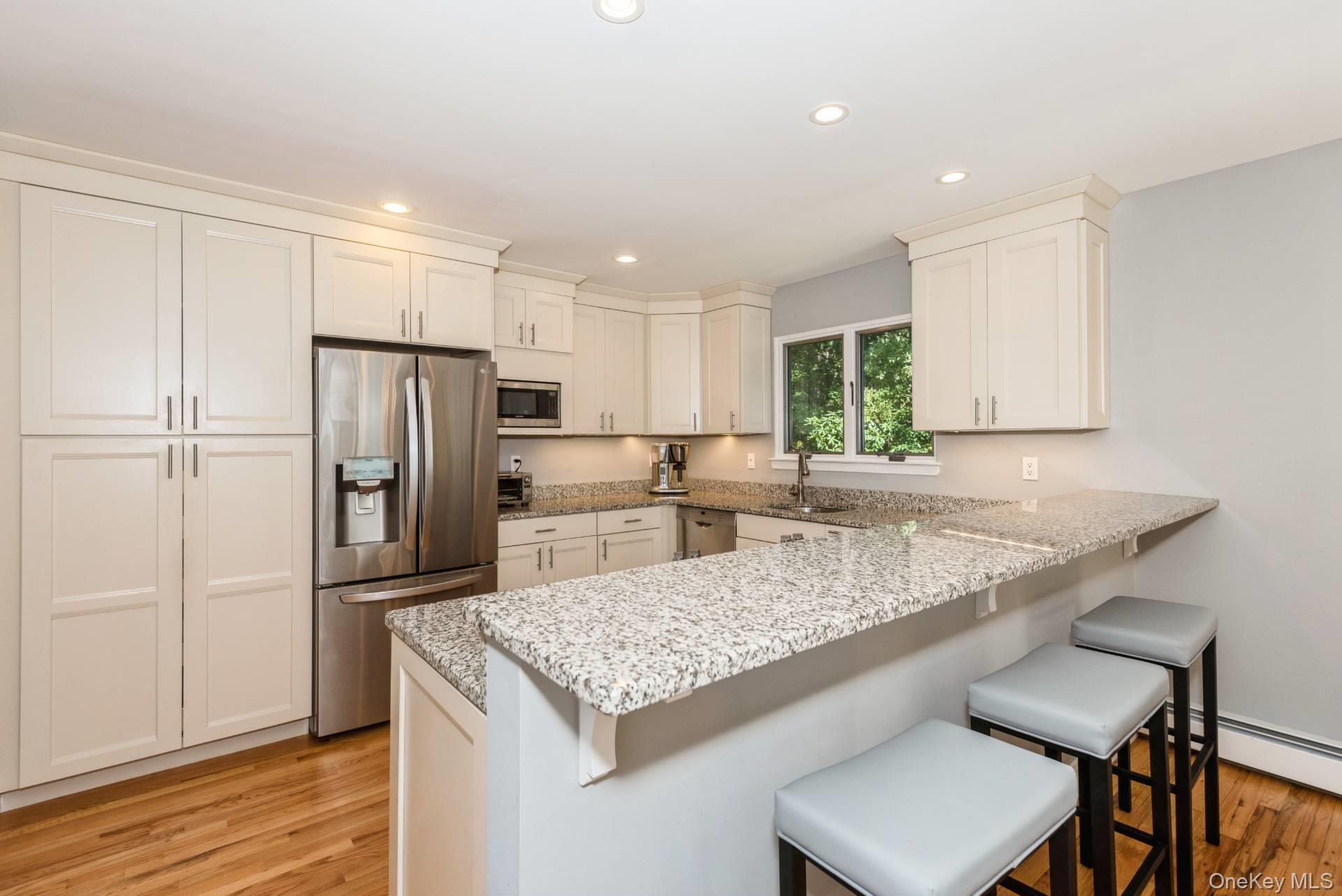 1 Deer Path Property Photo 12