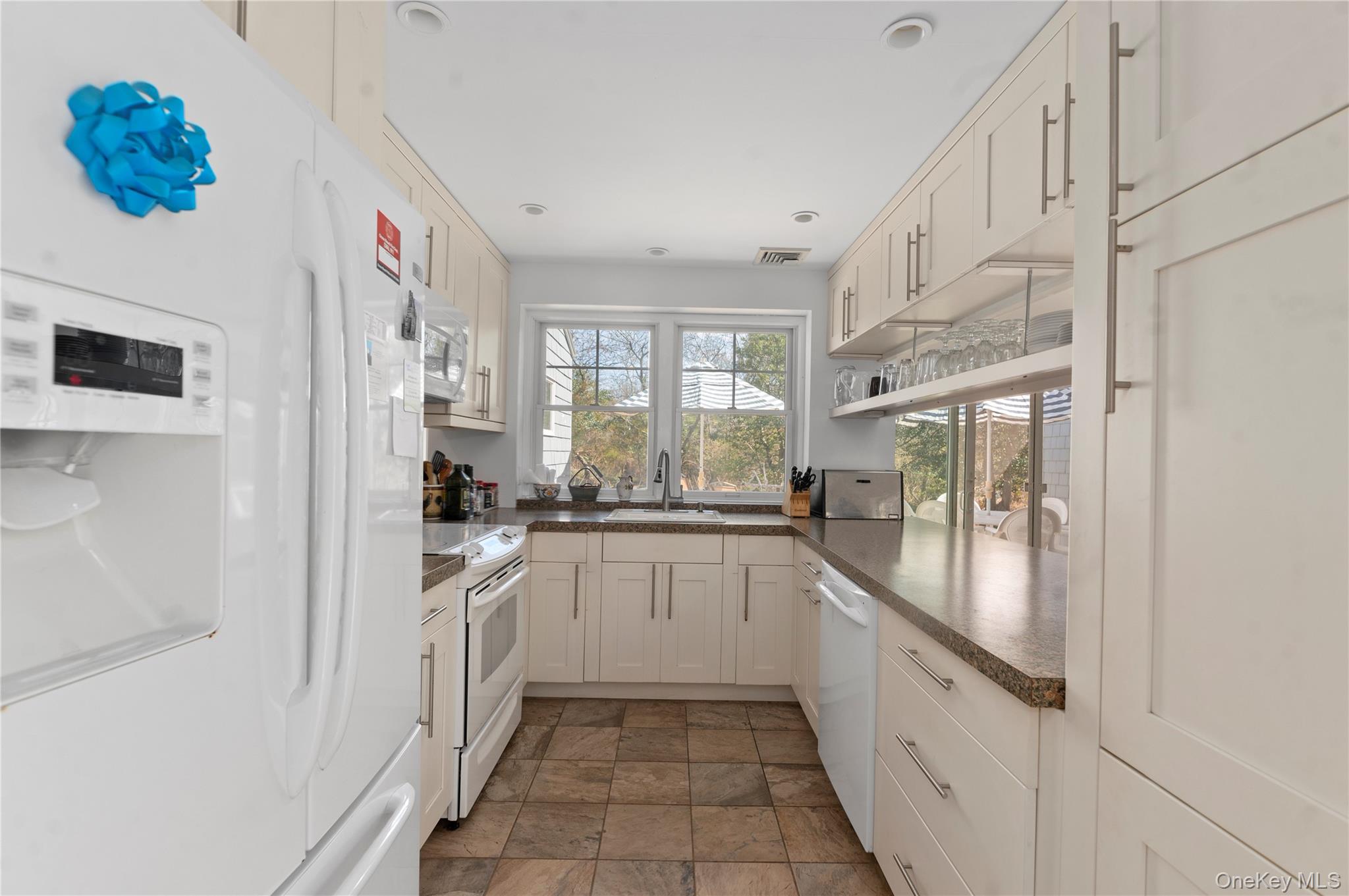 55 Ocean Road Property Photo 3