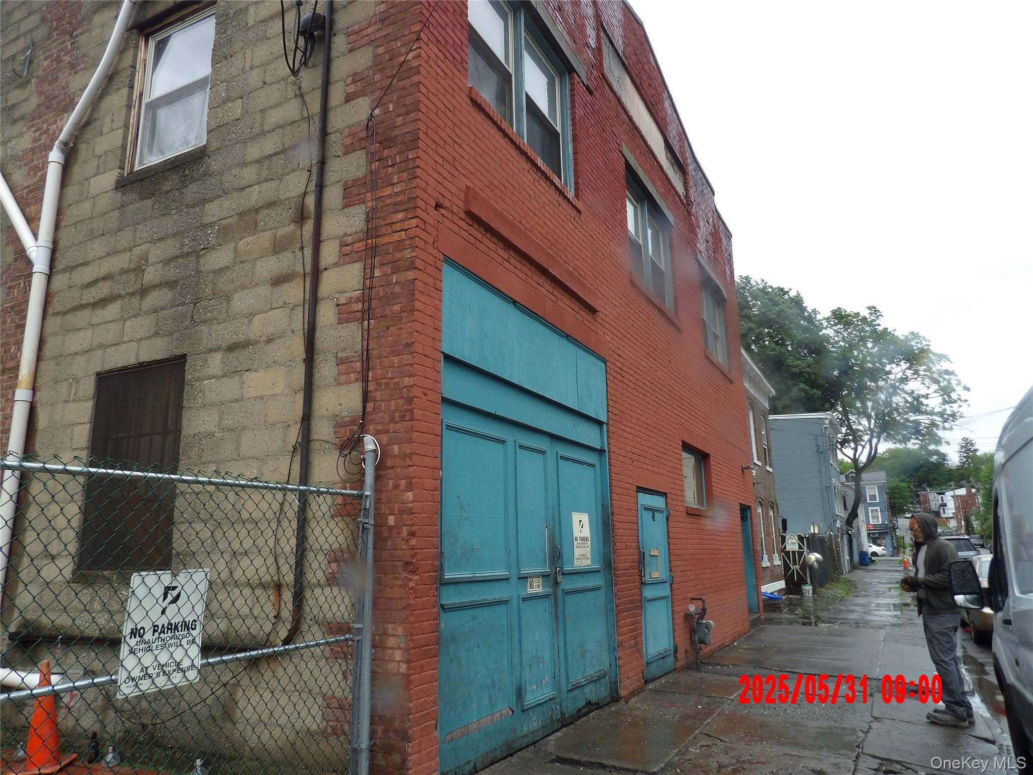 41-43 City Terrace Property Photo 3