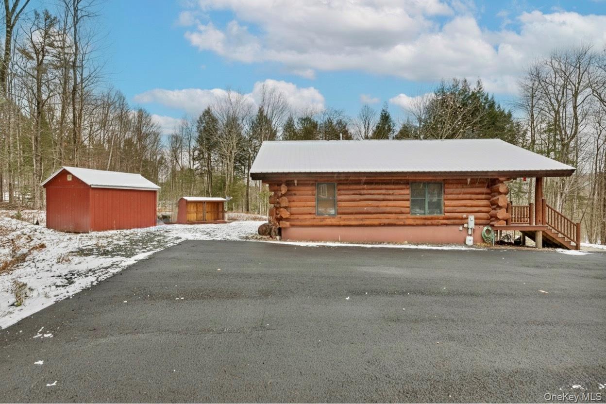465 Barlow Road Property Photo 25