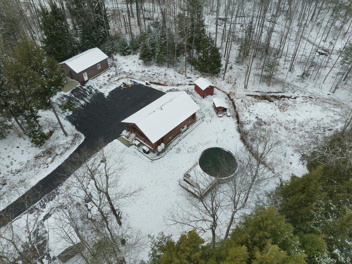 465 Barlow Road Property Photo 34