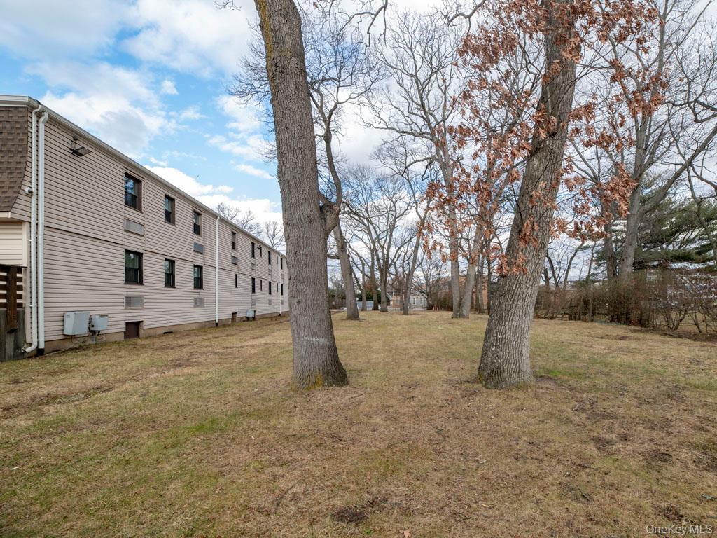 1337 Broadway L10 Property Photo 10