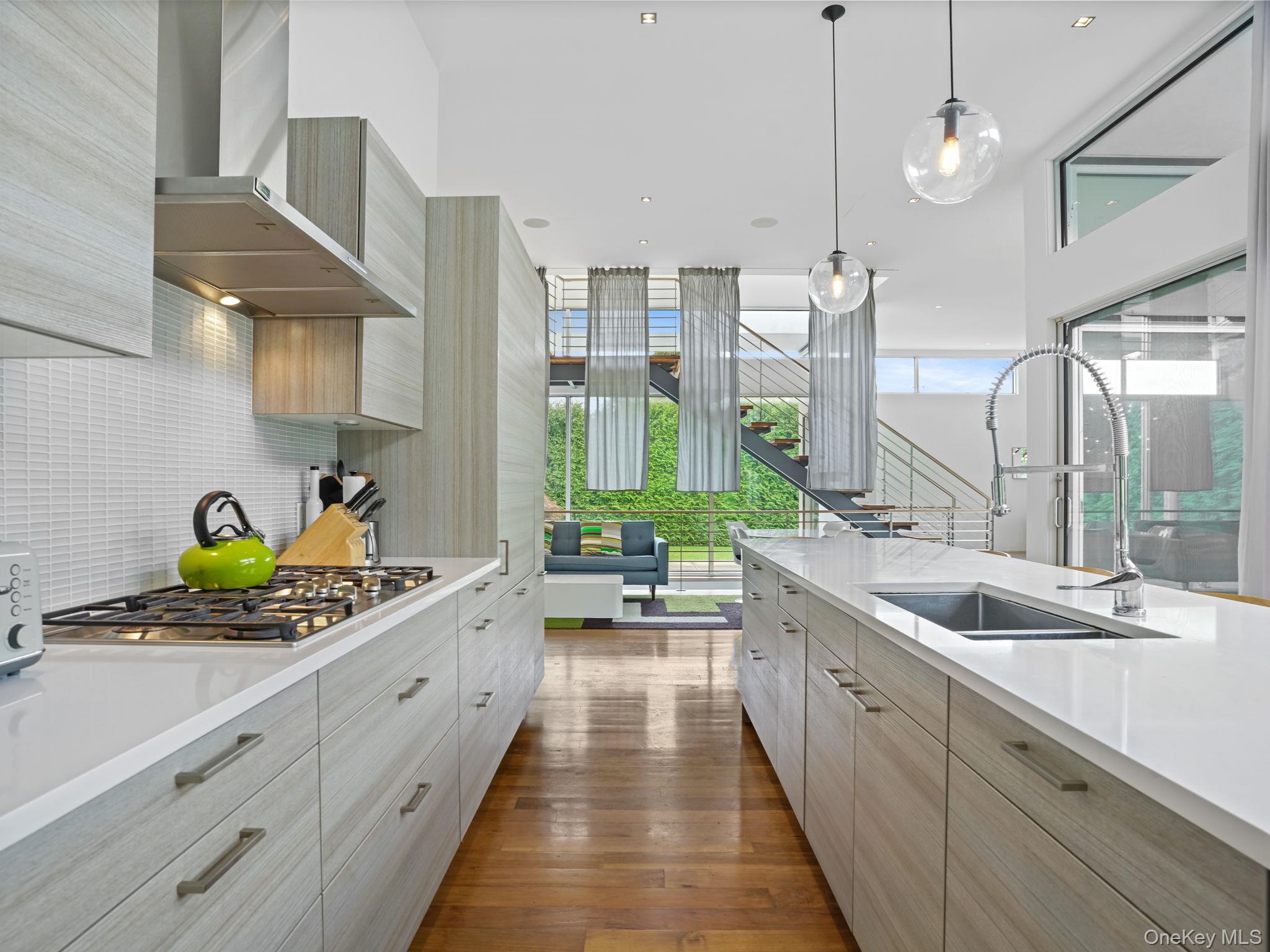 918289 Property Photo 10