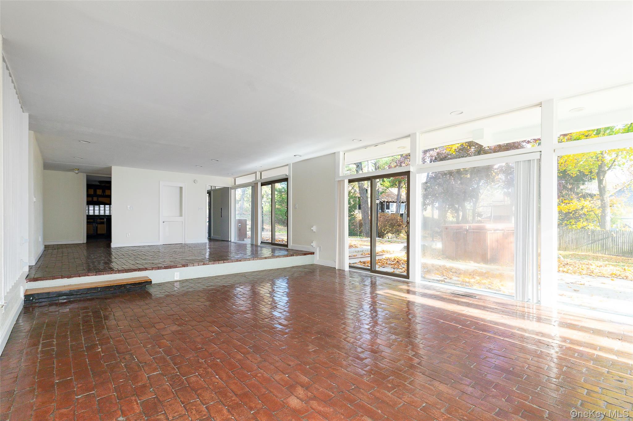 7 Ferris Lane Property Photo 12