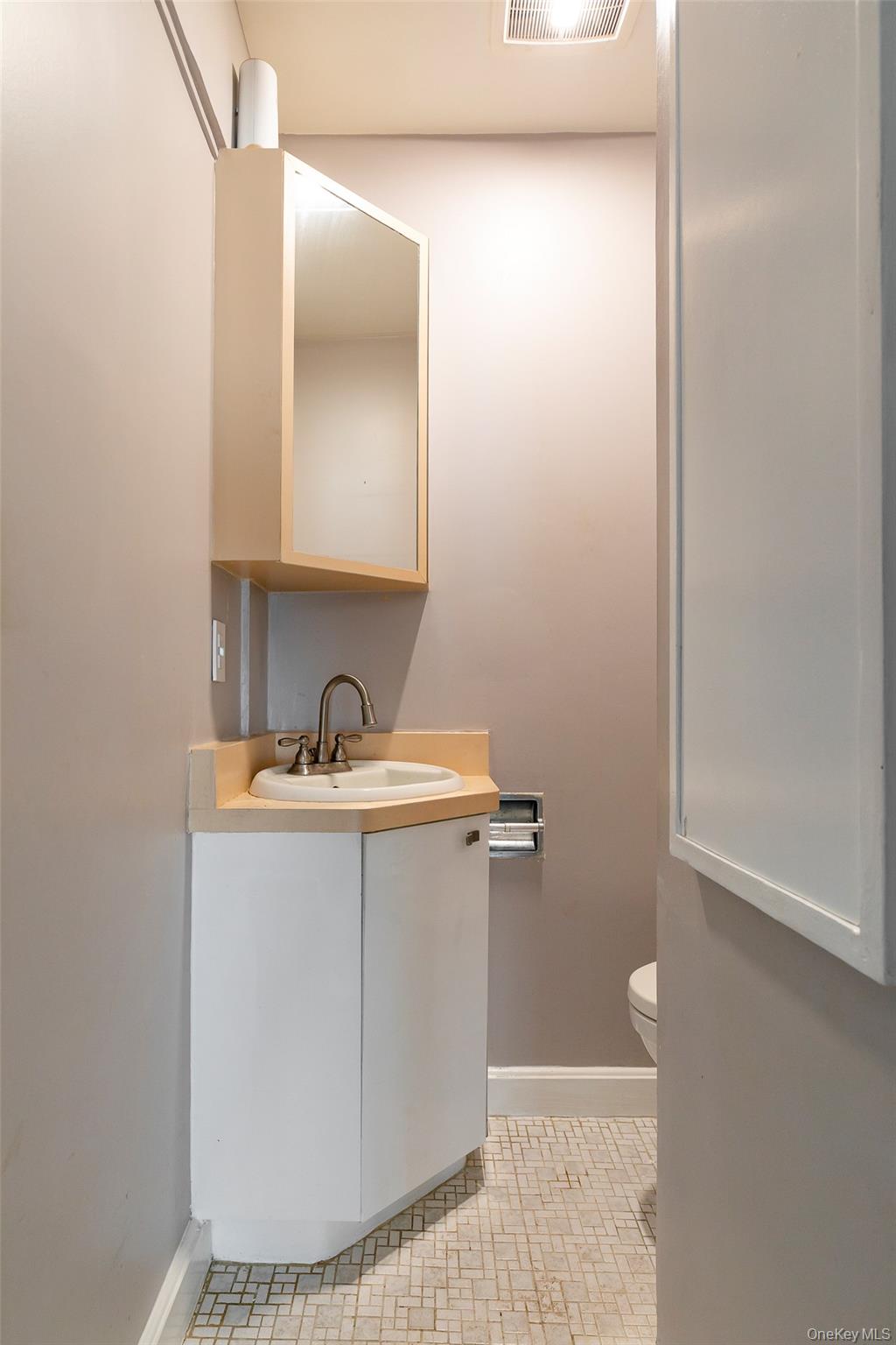 7 Ferris Lane Property Photo 15