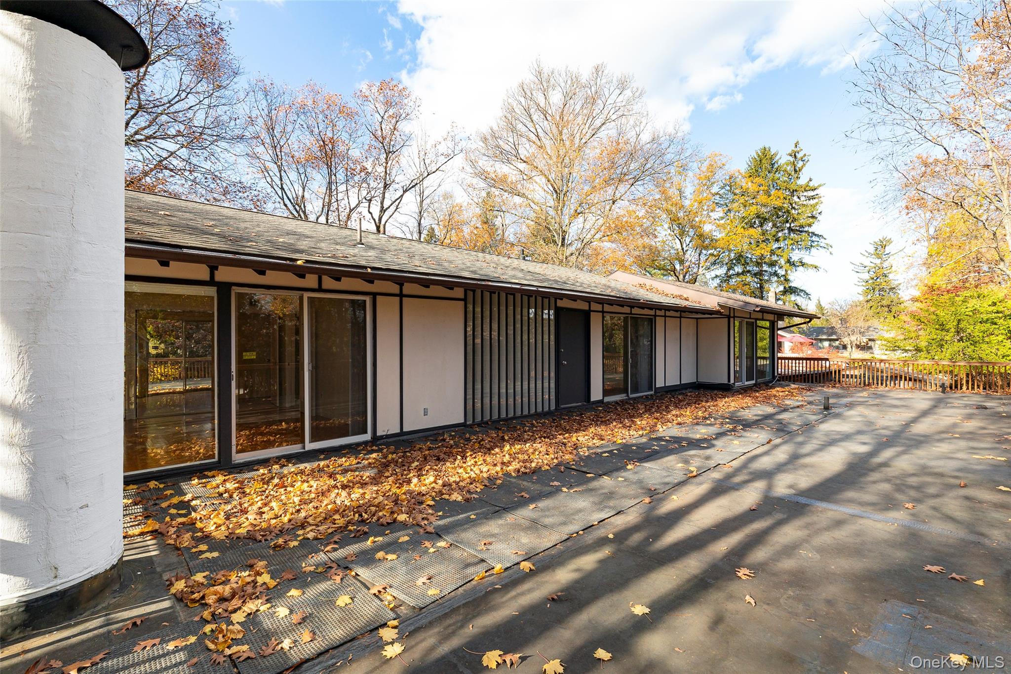 7 Ferris Lane Property Photo 37