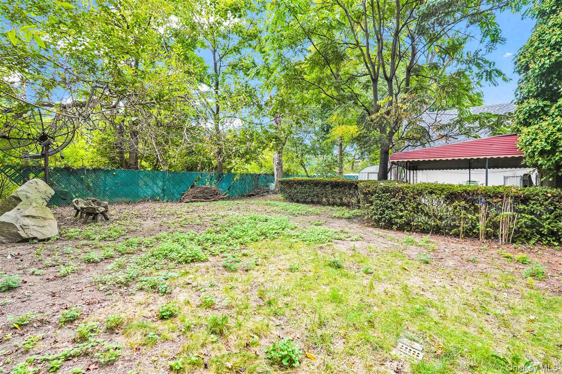 81-26 Austin Street Property Photo 13