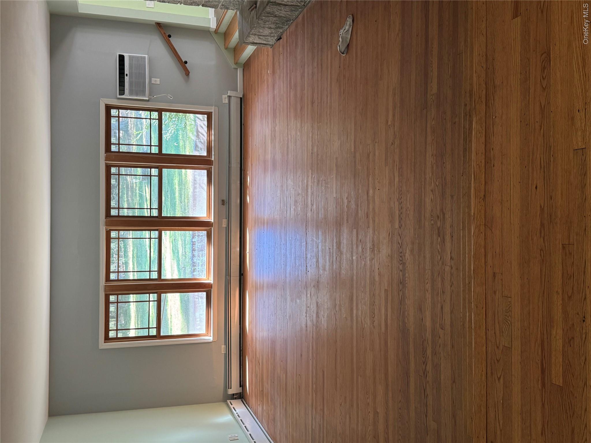 33 Mount Sinai Coram Road Property Photo 4