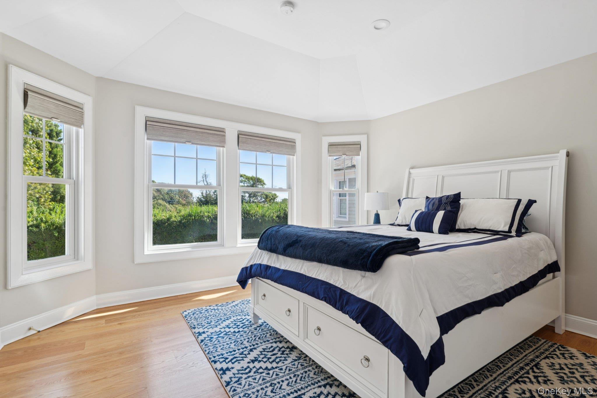26 Sunset Avenue Property Photo 20