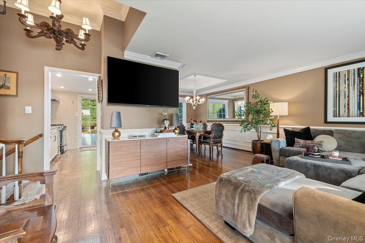 9 Flint Lane Property Photo 4