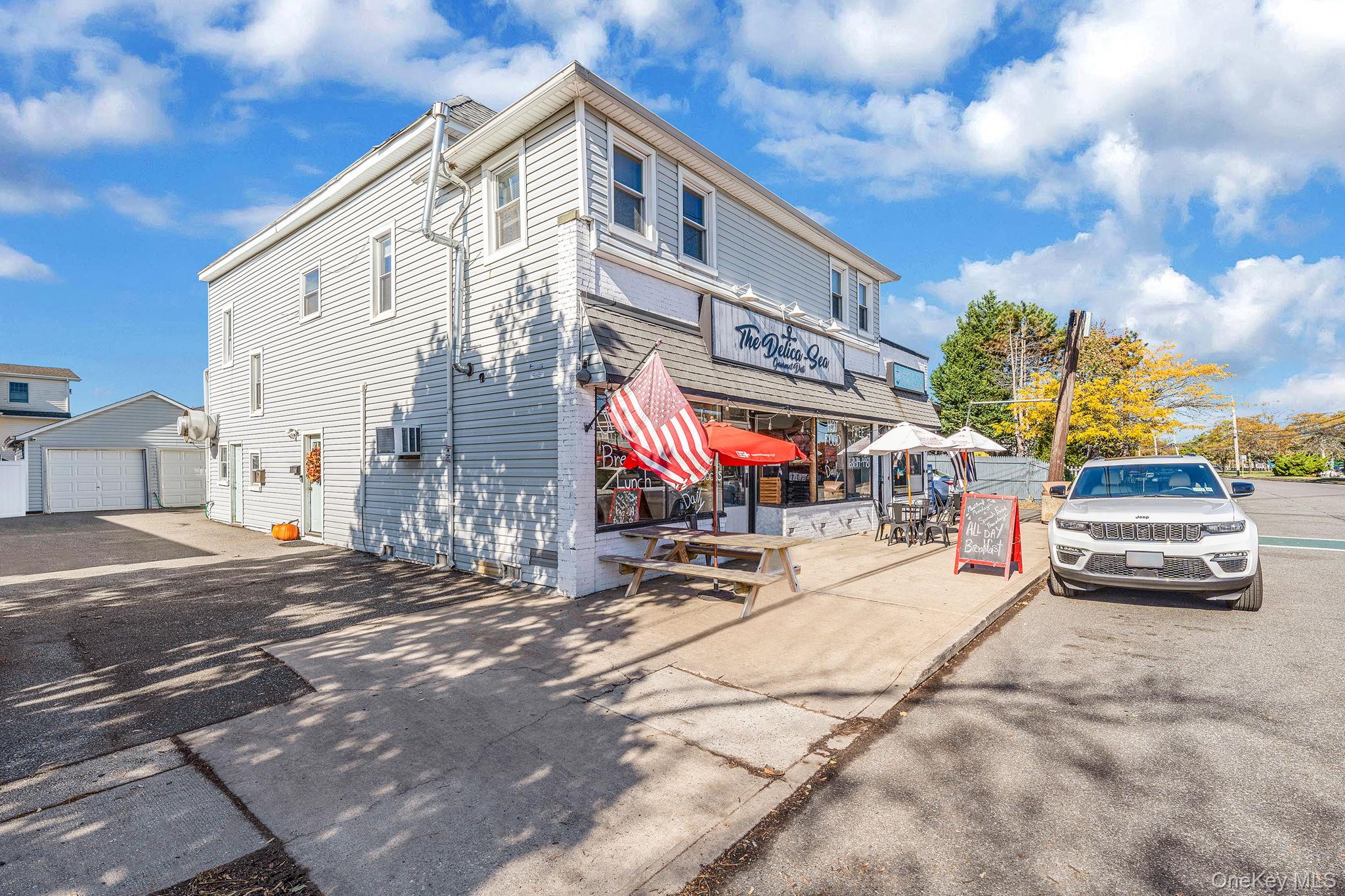 504 Fire Island Avenue Property Photo 2