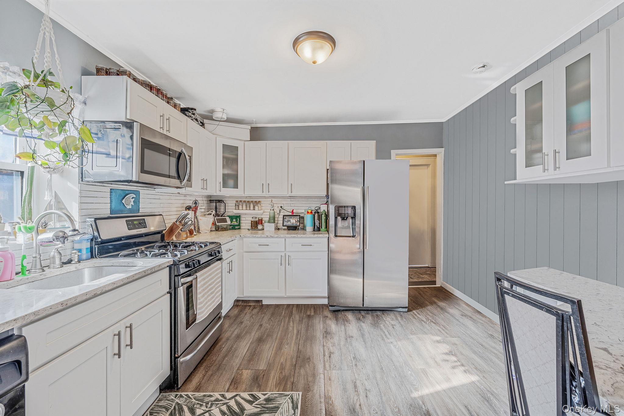 504 Fire Island Avenue Property Photo 15