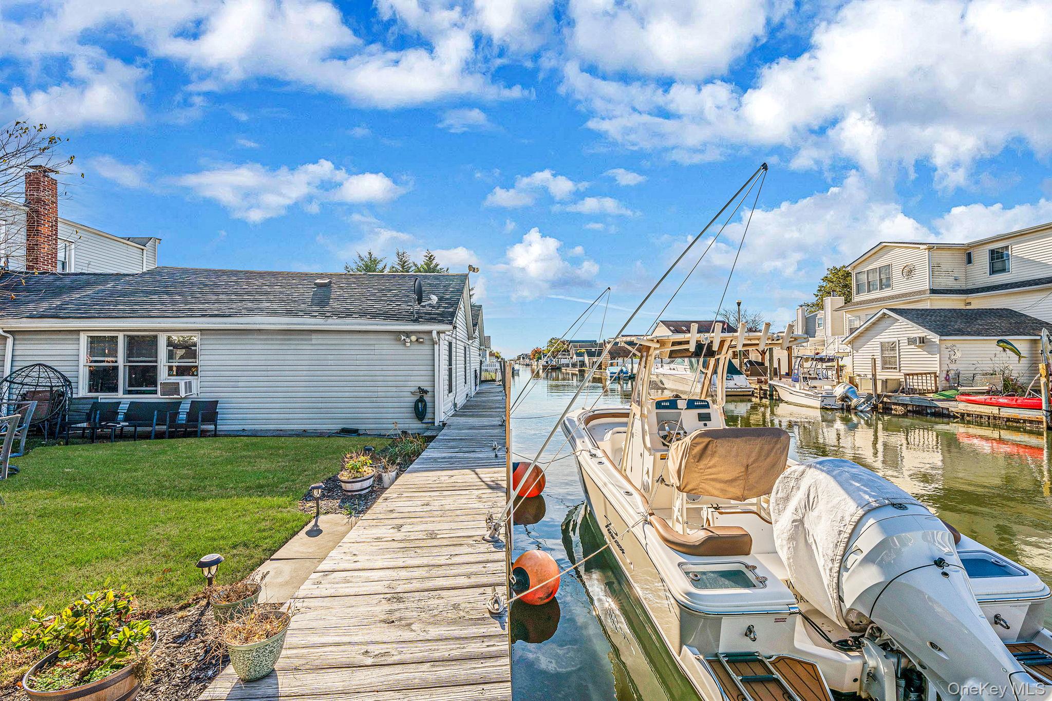 504 Fire Island Avenue Property Photo 28