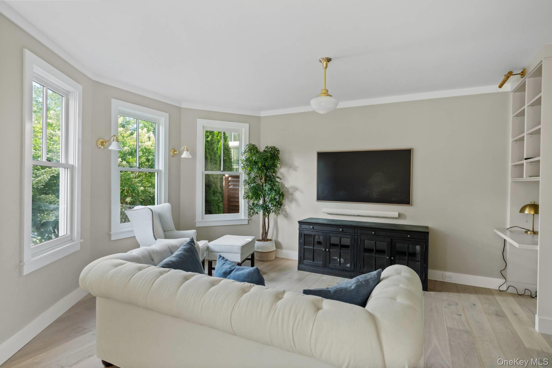 44 Buell Lane Property Photo 10