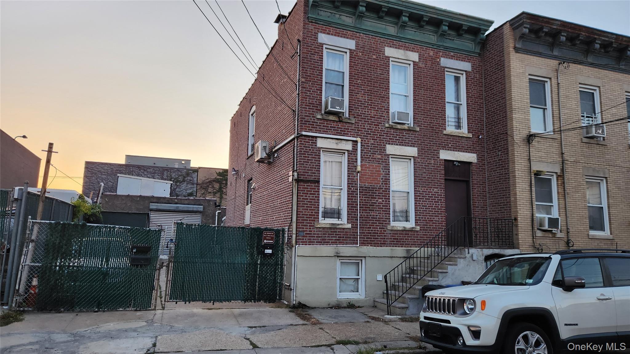 1814/16 129th Street Property Photo 1