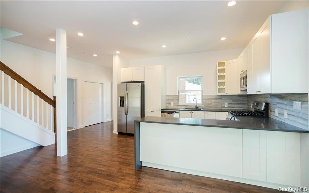 51 High Street Property Photo 6
