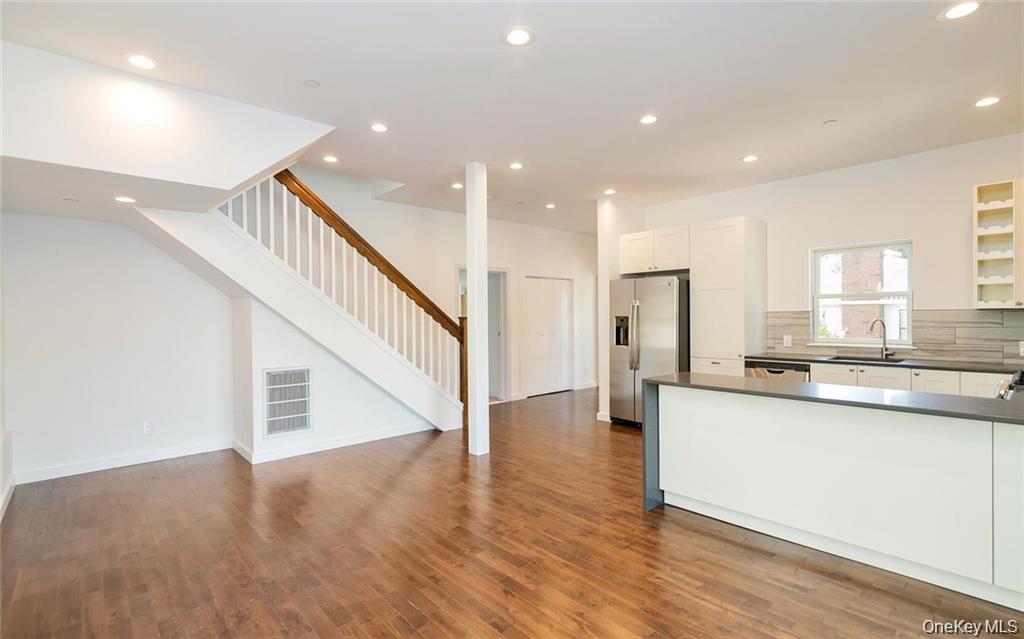 51 High Street Property Photo 7