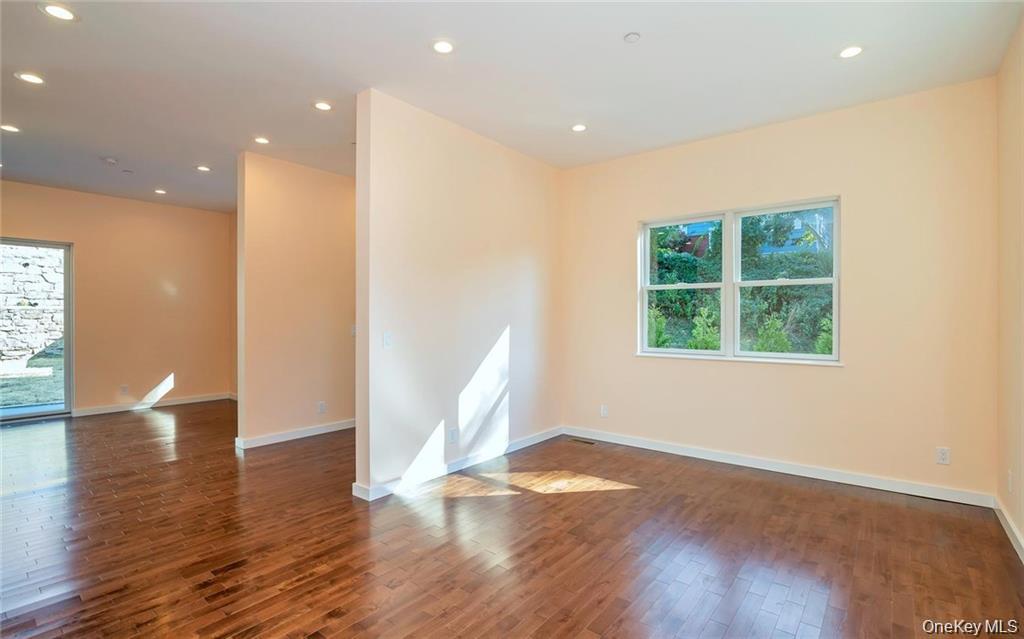 51 High Street Property Photo 23