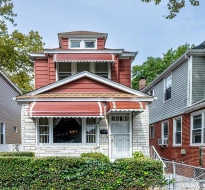 13305 107th Avenue Property Photo 1
