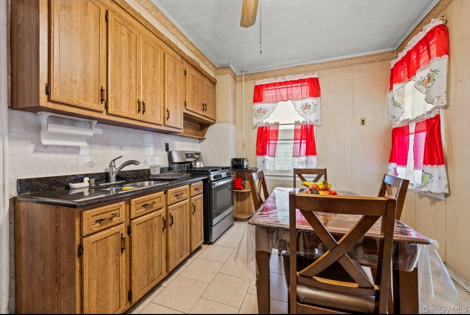 13305 107th Avenue Property Photo 12