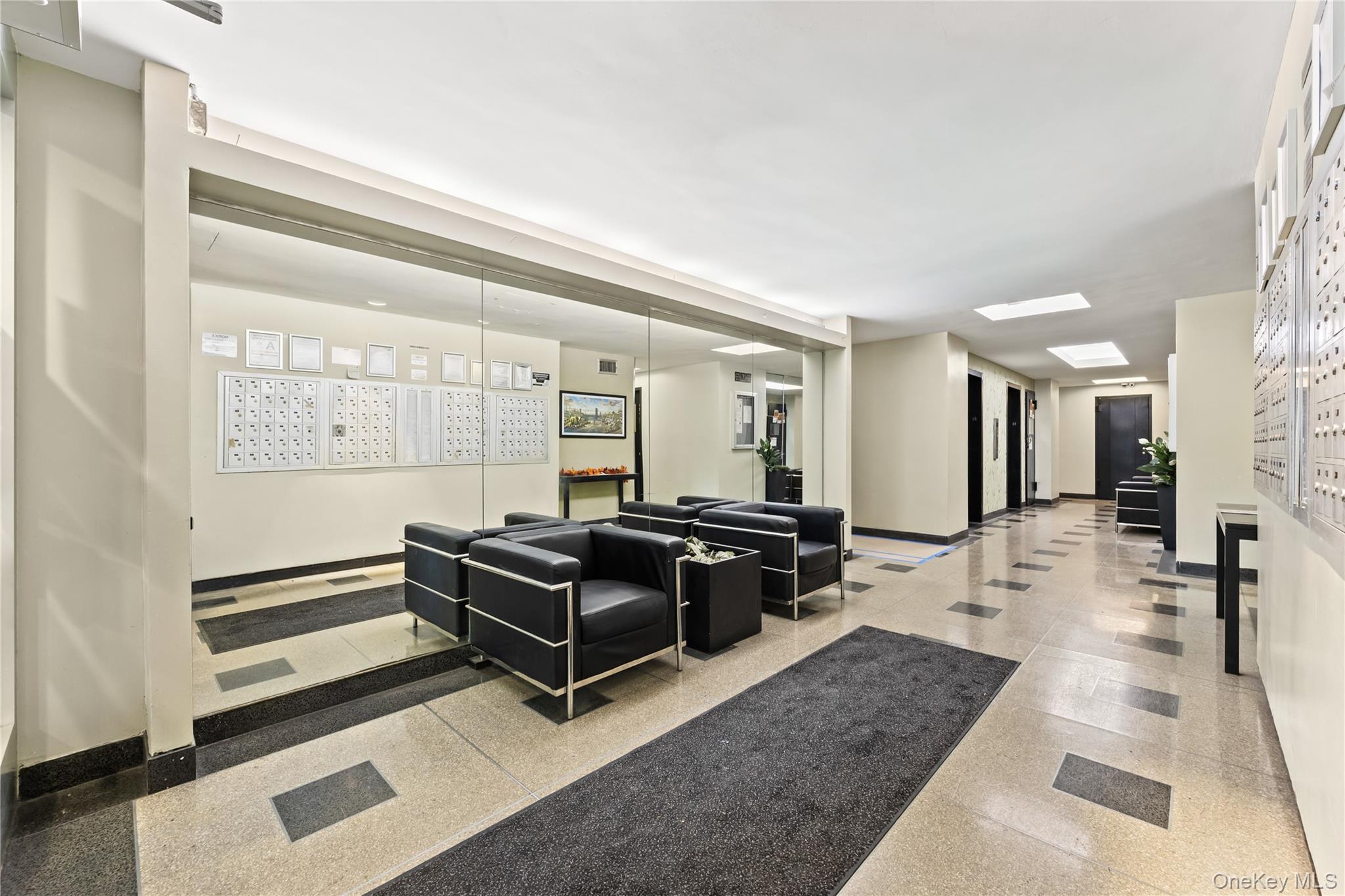 3 Fordham Hill Oval 3c Property Photo 17