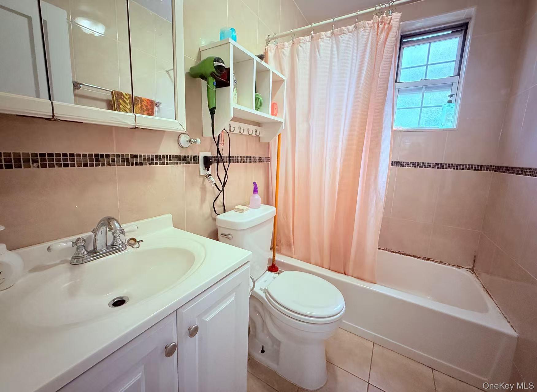 135-44 78th Avenue, Apt 32 C 1 Property Photo 2